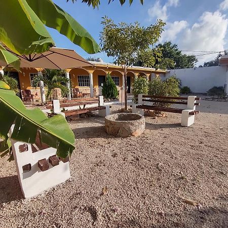 Hotel Villa Gabriela - Restaurant, Bikes ,Lands Tours Celestun Zewnętrze zdjęcie