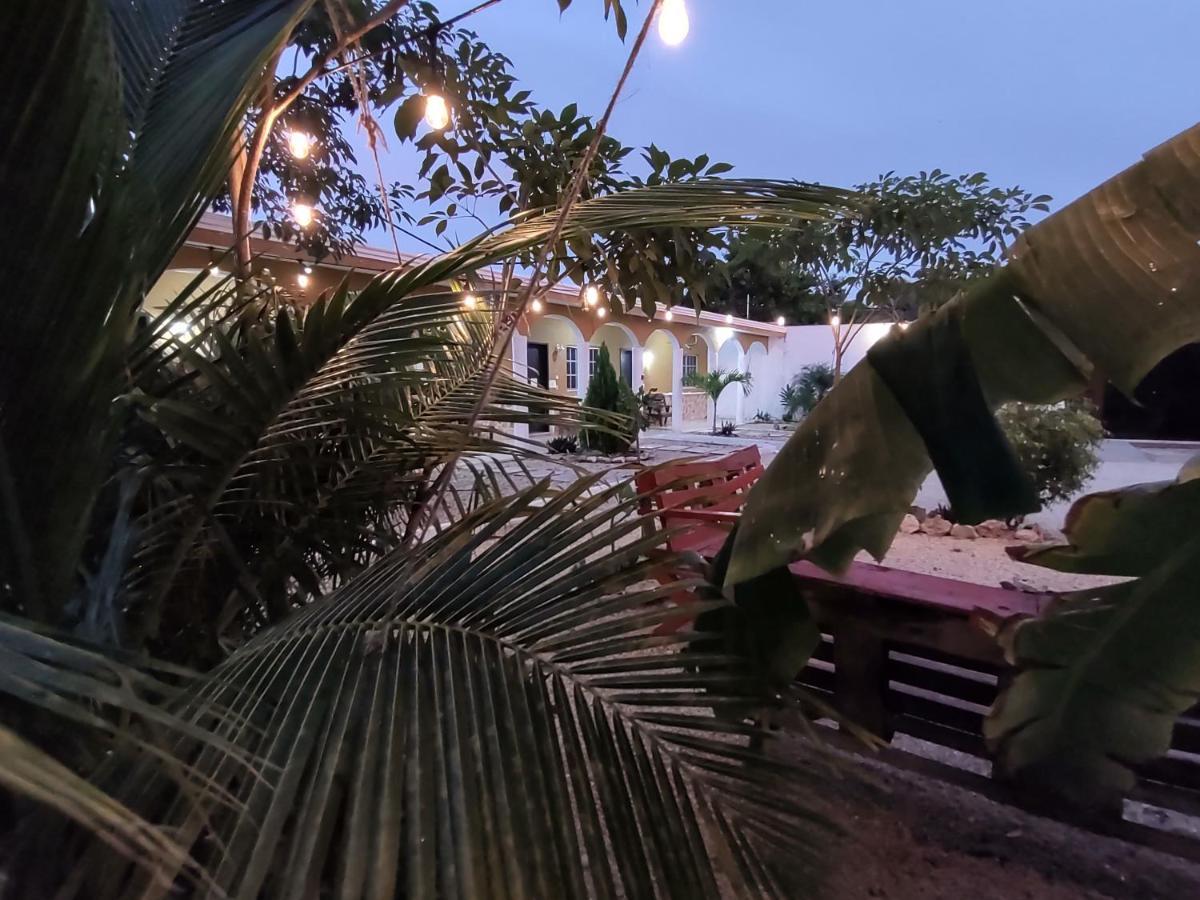 Hotel Villa Gabriela - Restaurant, Bikes ,Lands Tours Celestun Zewnętrze zdjęcie