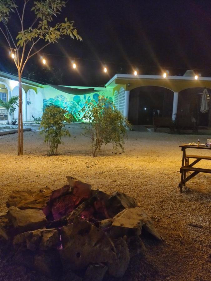 Hotel Villa Gabriela - Restaurant, Bikes ,Lands Tours Celestun Zewnętrze zdjęcie
