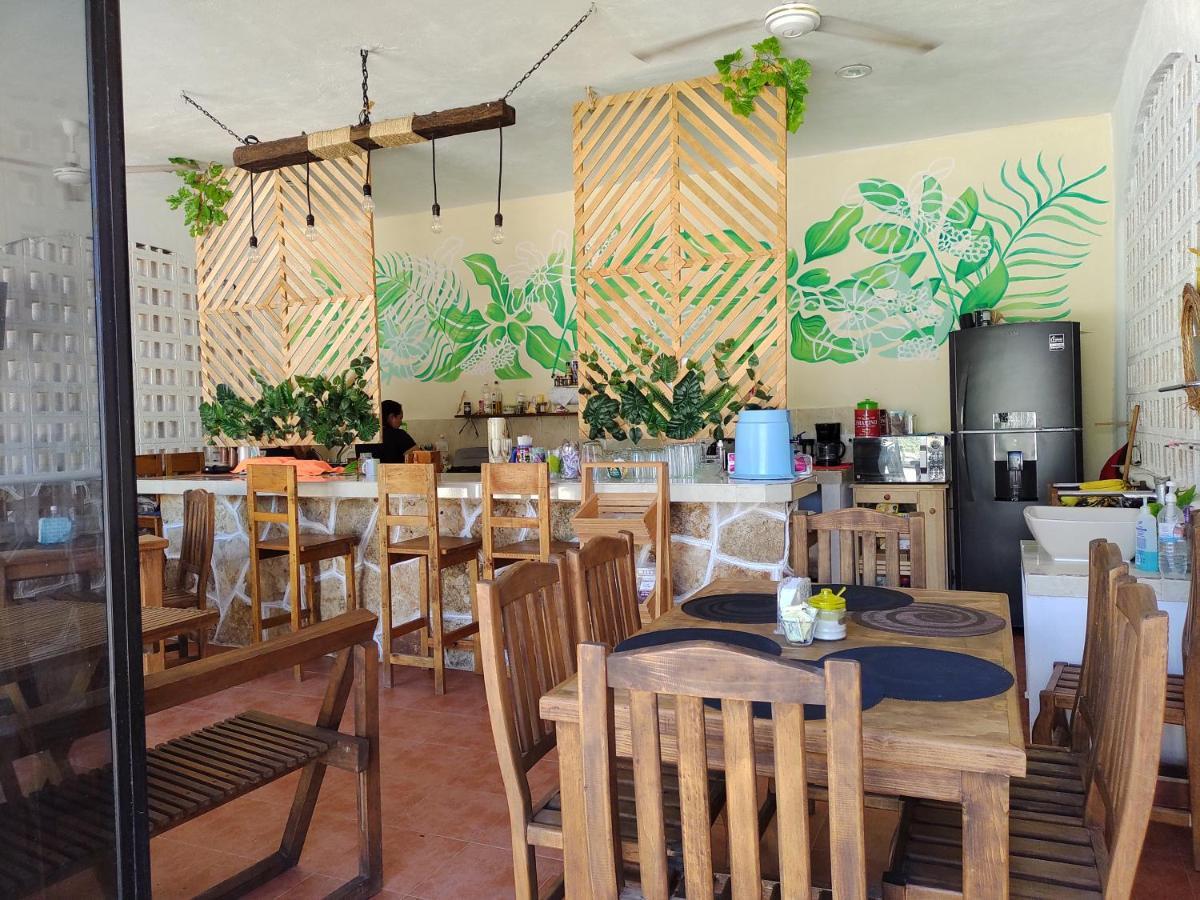 Hotel Villa Gabriela - Restaurant, Bikes ,Lands Tours Celestun Zewnętrze zdjęcie